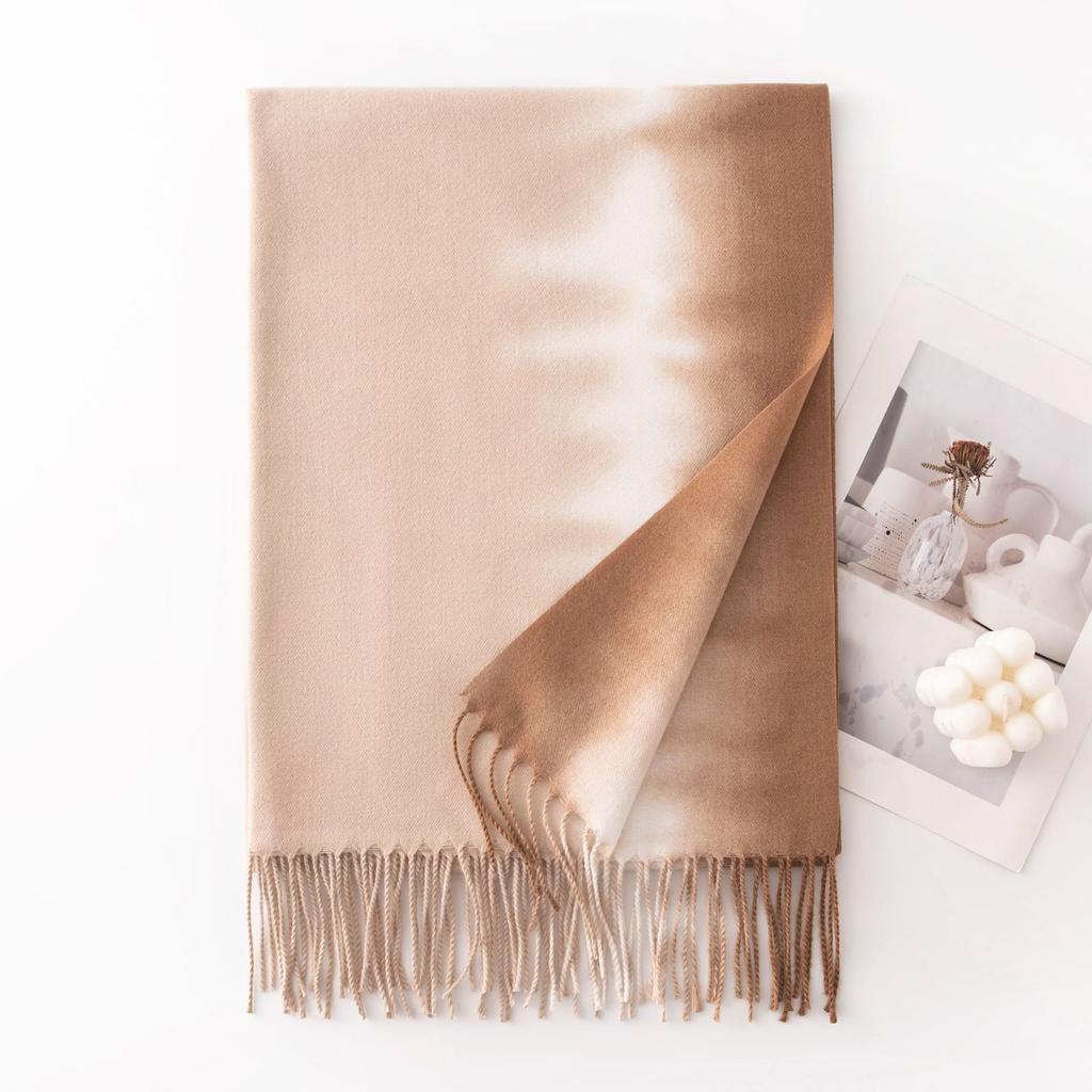 Luxury Cashmere Winter Scarves Gradient Handkerchief Warm Pareo Cape Pashmina Shawl Chunky Headscarf Lady Elegant Poncho Turban