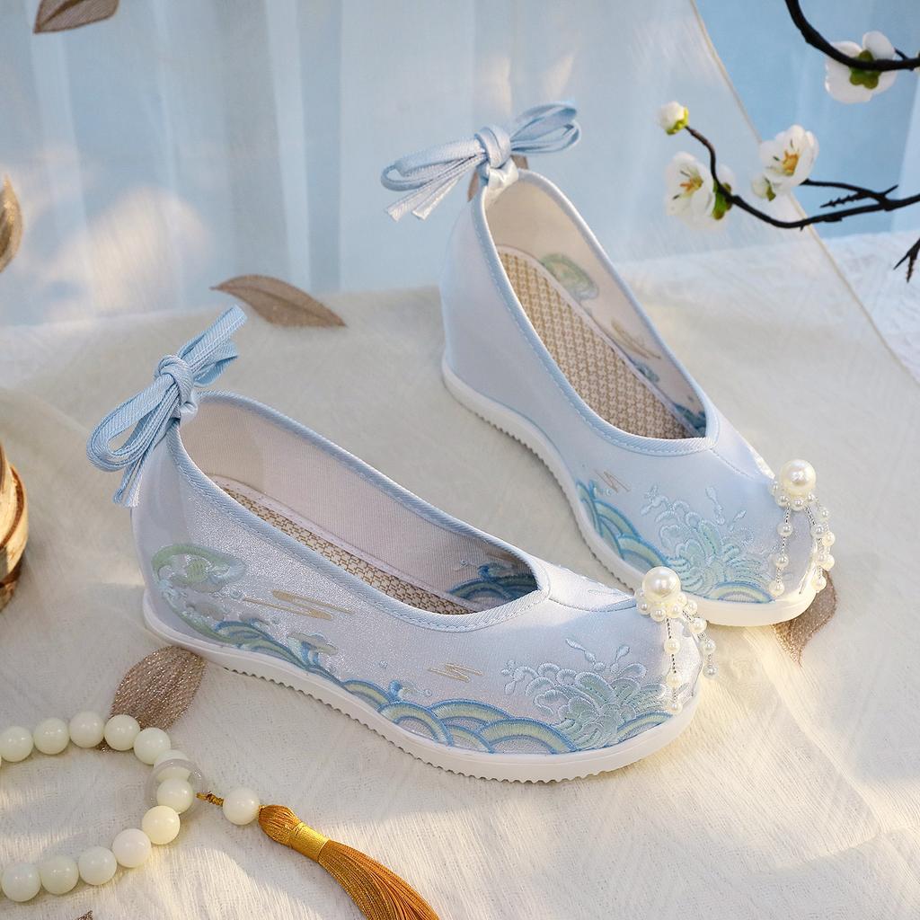 Embroidered Shoes Hanfu Shoes Han Element Ancient Cloth Shoes The Inner Height of The Shoes Increases By 6cm