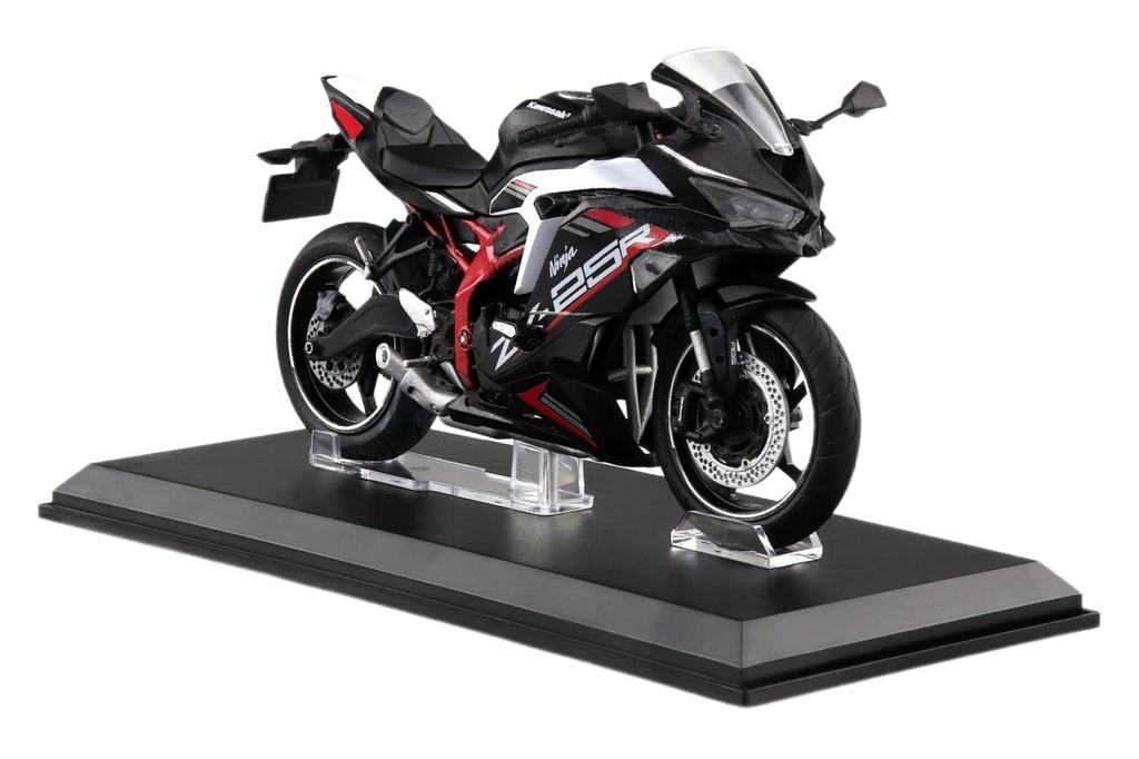 Skynet Completed Bike Kawasaki Ninja Metallic Spark Black x Pearl Flat Stardust White 1/12 ZX-25R