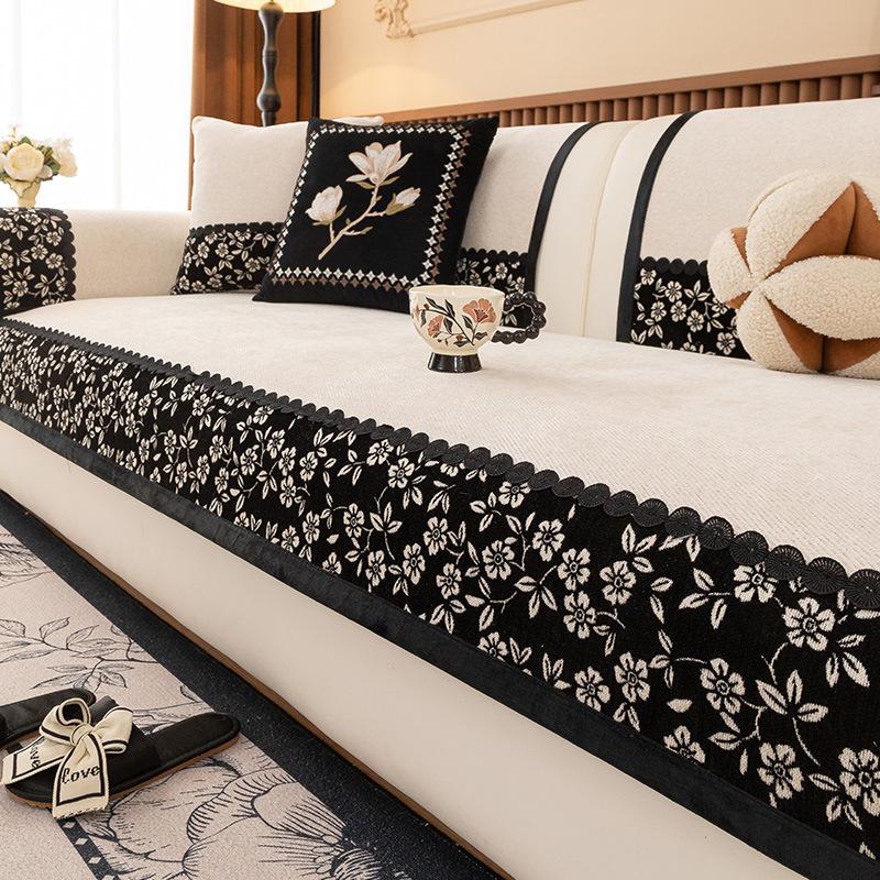 Medieval French Sofa Cushion  New Chenille Light Luxury High Sense Four Seasons Universal Non-Slip Cover Cover Towel