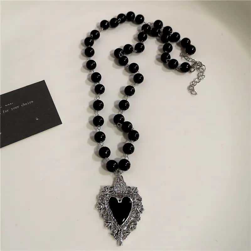 Готическое панк хип-хоп ожерелье с крестом - Y2K красное сердце шипы цепь персонализированные трендовые аксессуары