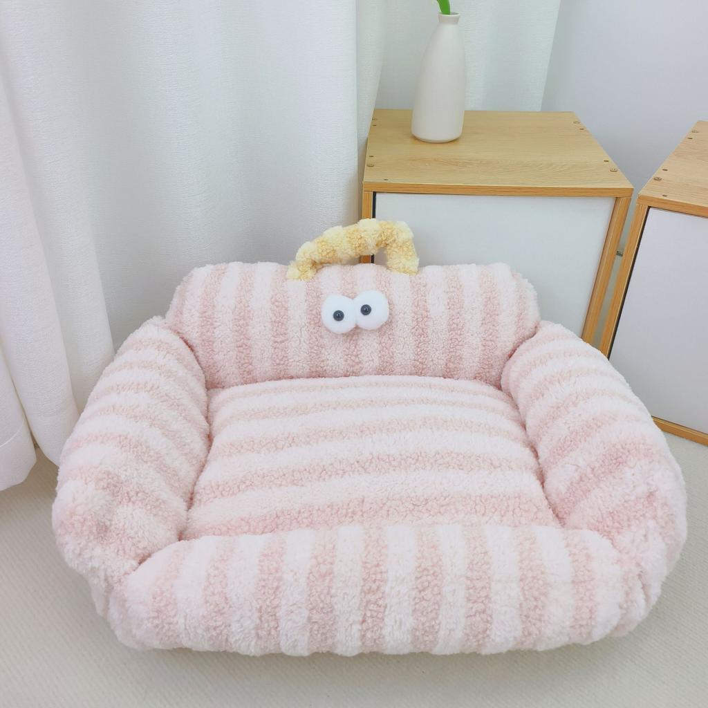 Big Eyes Fluffy Pet Litter Cotton Litter Autumn/Winter Pet Sofa Teddy Pomeranian Pet Bed Dog Litter for Cats and Dogs