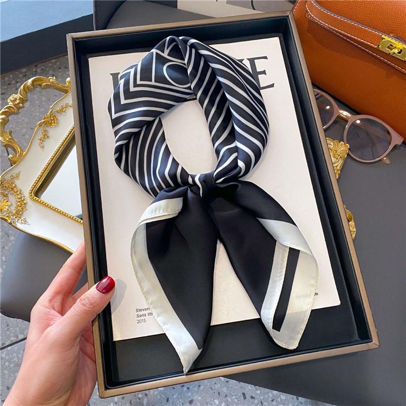 70*70cm Silk Shawl Square Printed Scarf Women Satin Neck Hair Band Soft Neckerchife Kerchief Bandana Foulard