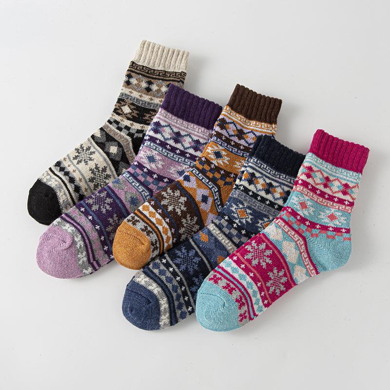 5/10 Pairs Comfortable Casual and Versatile Winter Thickened Socks Women's Warm Cross Stitch Wool Socks Retro Ethnic Style Literary Women's Socks
