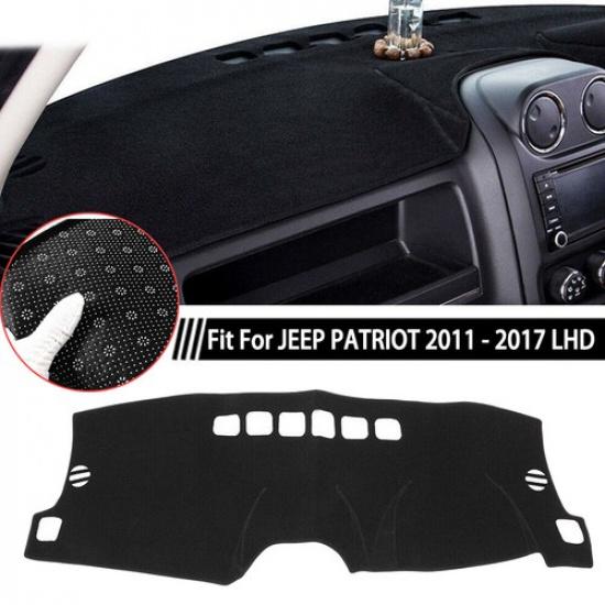 Коврик на панель приборов DashMat, противоскользящий, защита от солнца для JEEP PATRIOT 2011 - 2017