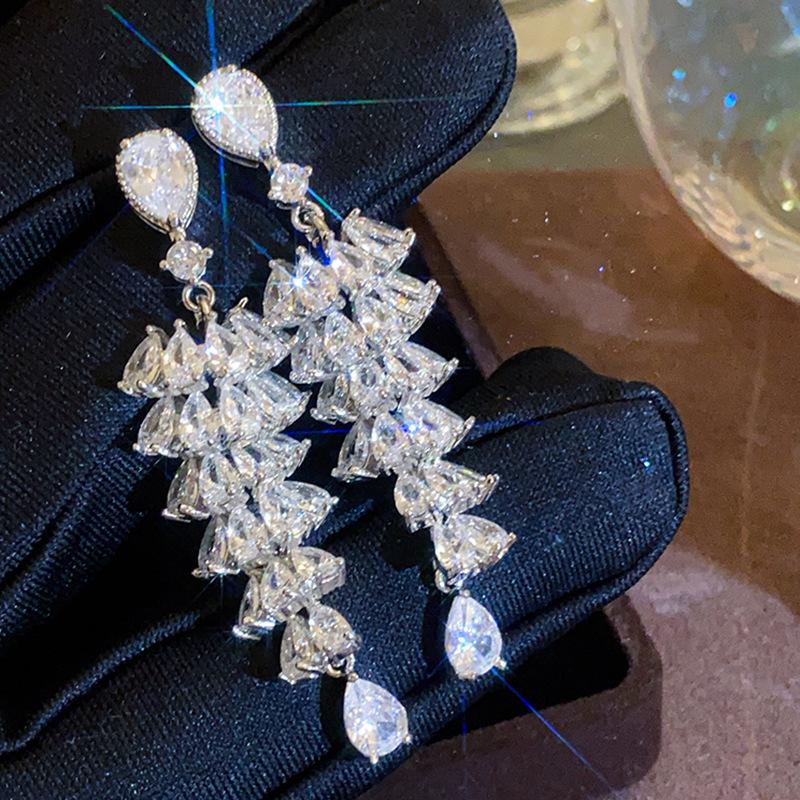 Винтажные серьги-капли с жемчугом и бриллиантовой инкрустацией - Ретро-стиль, Легкая роскошь, Высококачественный дизайн