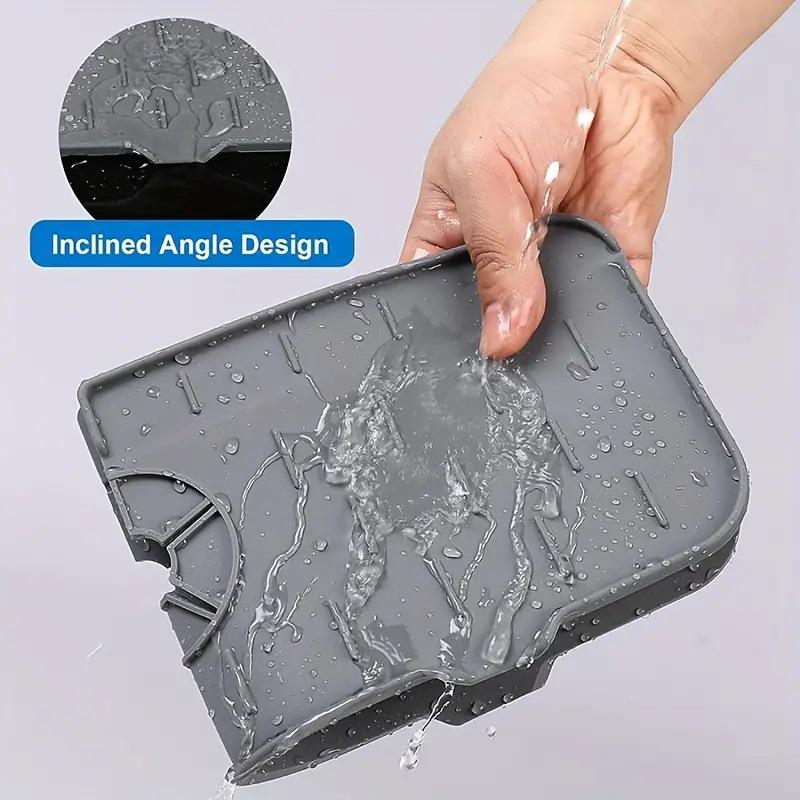 Абсорбирующий кран и сливная прокладка для раковины на кухне