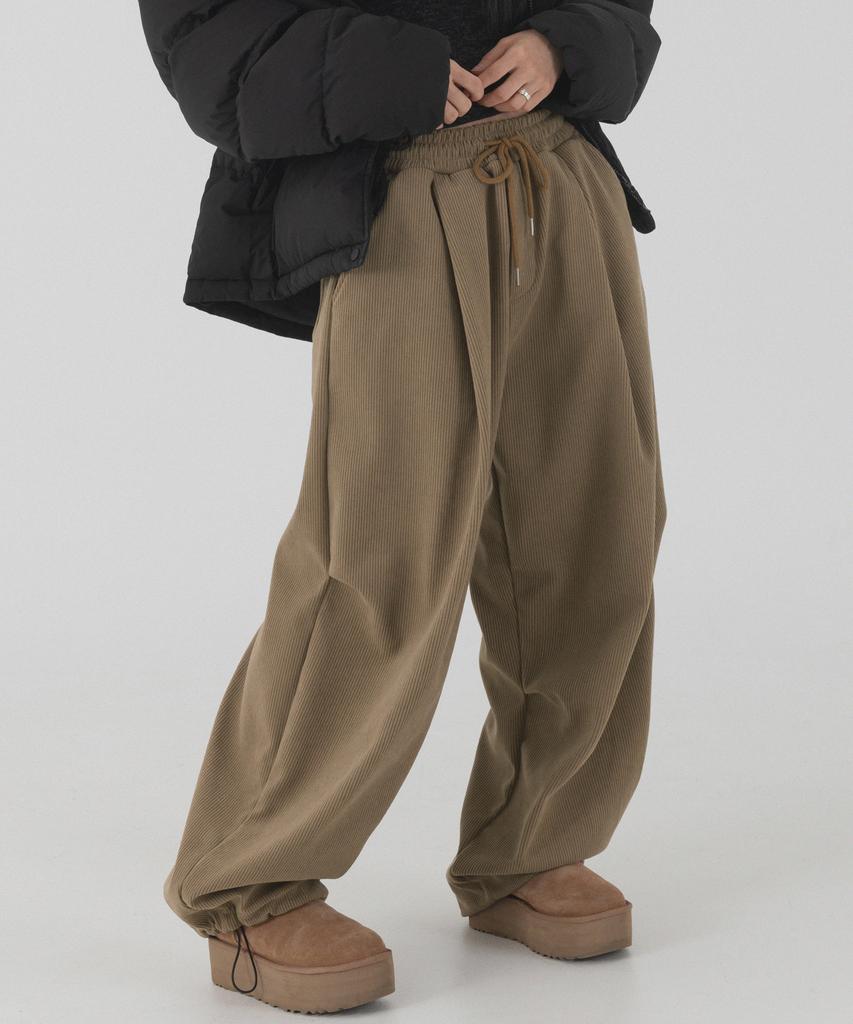 PIANER Corduroy Bonded Wide Parachute Pants (Brown)