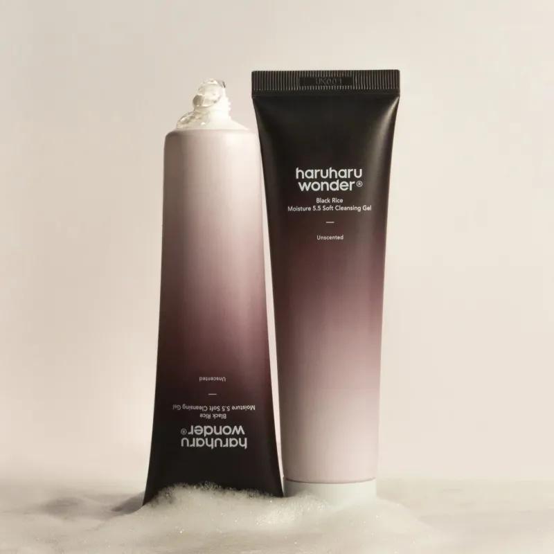 HARUHARU WONDER Black Rice Moisture 5.5 Мягкий очищающий гель 100мл
