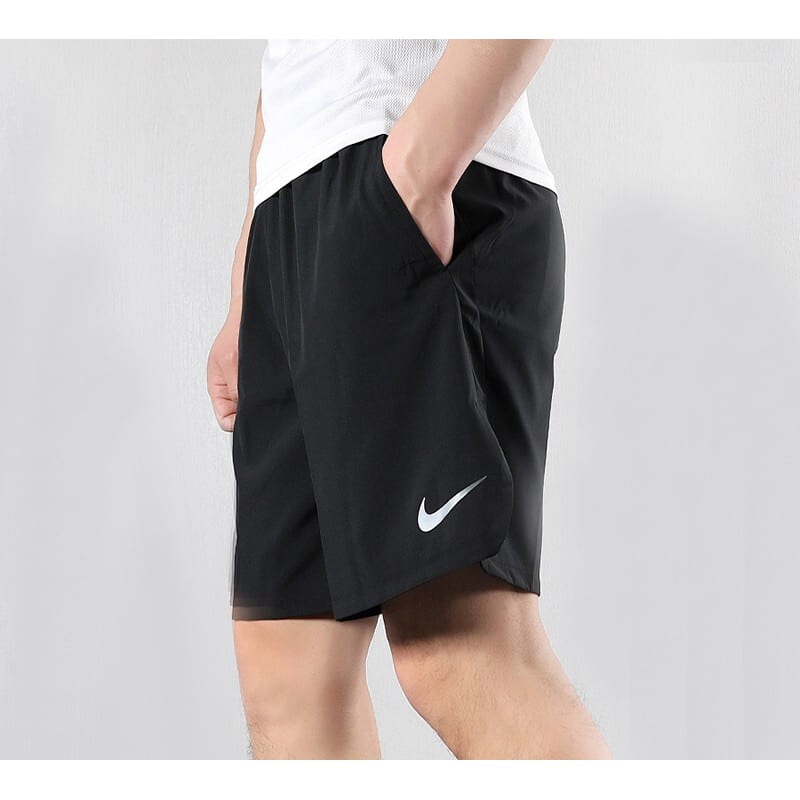 Nike Повседневные шорты мужские черные средние 927527-010