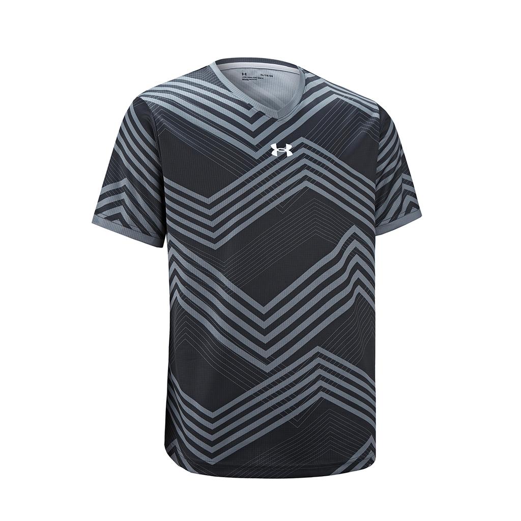 Under Armour Полосатый свитер с логотипом и V-образным вырезом, короткий рукав, трикотаж и эластичные шорты, повседневный спортивный комплект 23500503-001+24500204-001