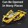 1/22 McLaren P1 GTR модель автомобиля игрушечный сплав литой спортивный автомобиль 3 двери могут быть открыты звук свет инерционный механизм модель украшения праздничный подарок