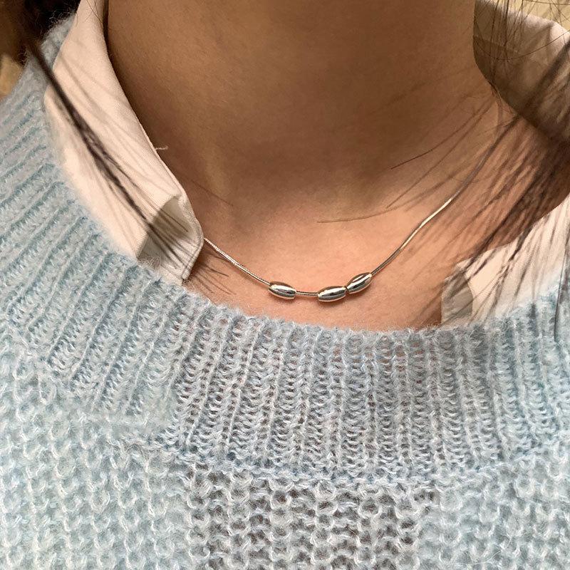 Цепочка из змеиной кости с нишевой текстурой, ожерелье из оливковых бусин, геометрическое универсальное украшение в виде рисового зерна, трендовое женское минималистичное ожерелье