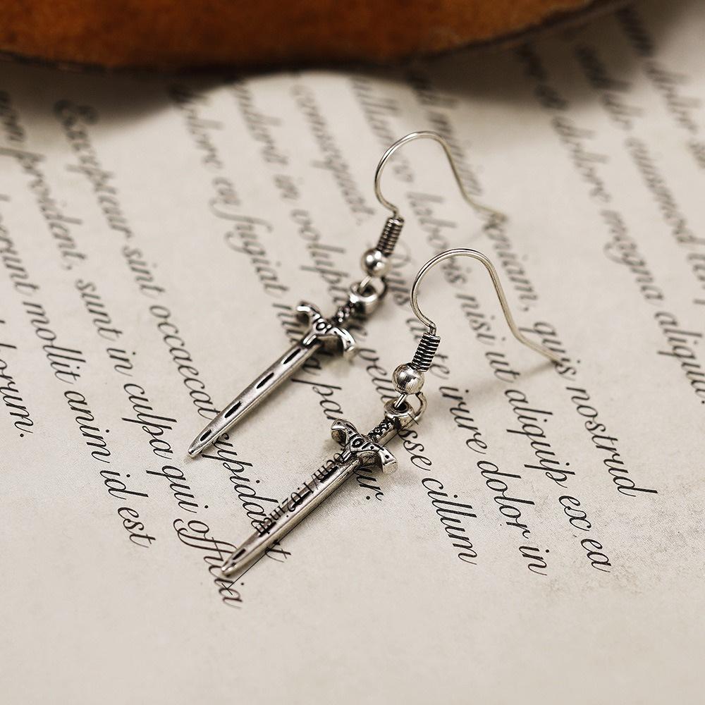 1 Pair of  Punk Dark Longsword Earrings Vintage Jewelry