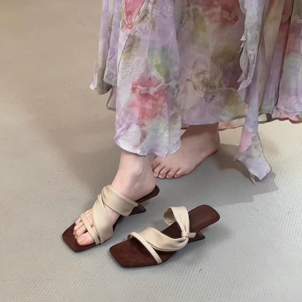 Color Matching Retro Spice Girl Style! Square Head Suede One-Word With Wedge Heels Slippers Women'S Summer Open-Toed High-Heeled Sandals