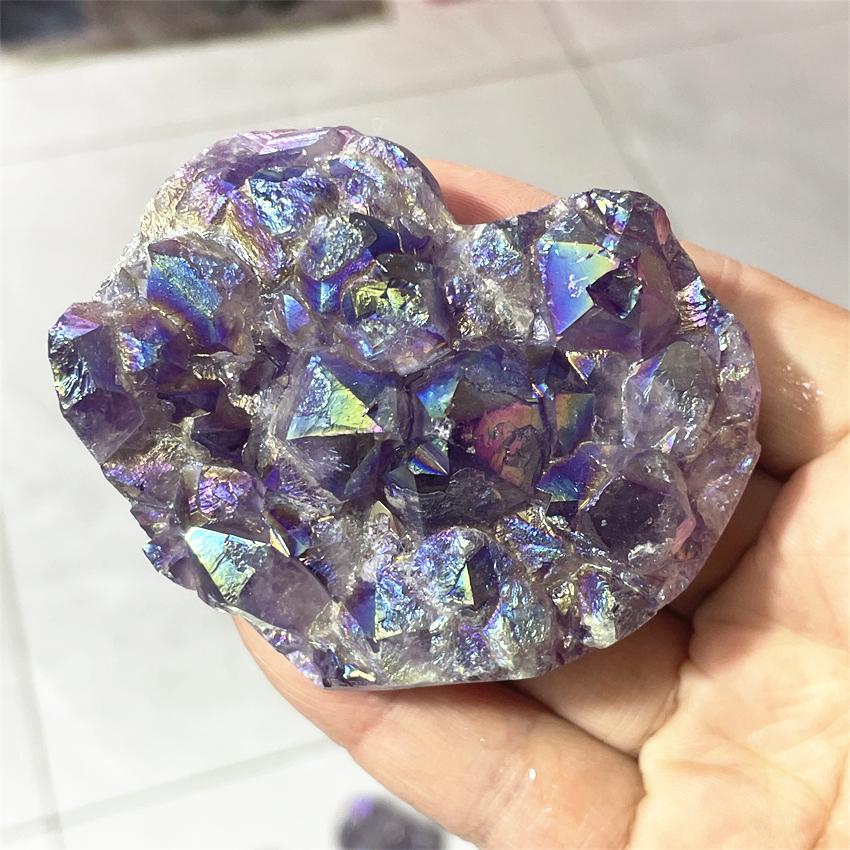 1pcs Amethyst Geode Heart Shaped Crystal Healing Crystals Stones Titanium Rainbow Aura Amethyst Cluster Angel Aura Quartz