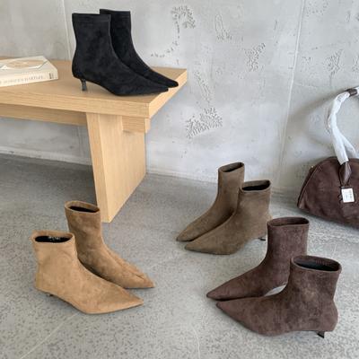 2025 новые осенние замшевые ботильоны-стилет с острым носком, тонкие, с низким голенищем, в стиле Мартин, модные женские ботинки Челси