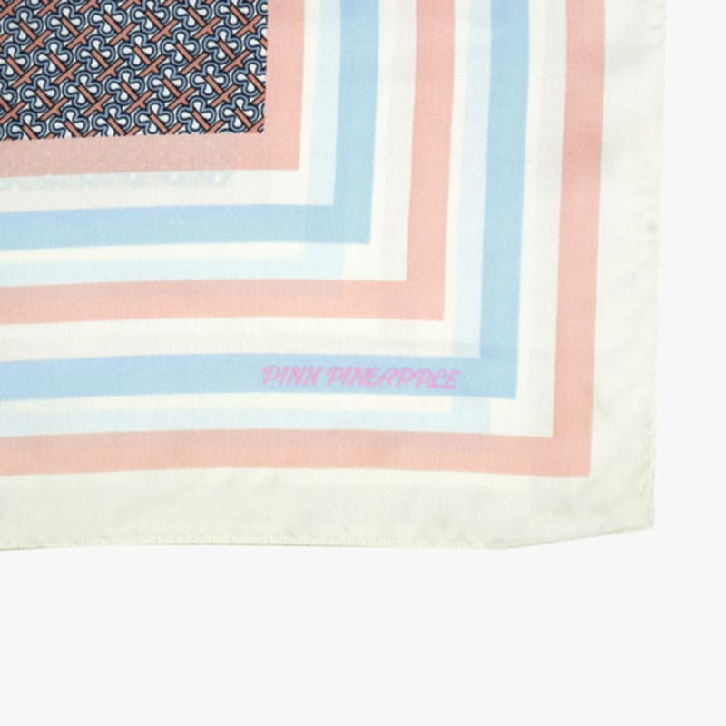 PINK PINEAPPLE PASTEL CLOVER SCARF_PINK