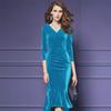 2022 Autumn/Winter Women's Gold Velvet V-Neck Slim Fishtail Dress