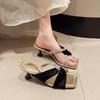 Cross-strap square slippers for women to wear in the summer of 2024, the new Internet celebrity popular temperament versatile open-toed cool slippers