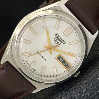 ЯПОНИЯ ВИНТАЖ SEIKO 5 АВТОМАТИЧЕСКИЕ 7S26A МУЖСКИЕ ЧАСЫ С БЕЛЫМ ЦВЕТОМ ЦИФЕРБЛАТА a702650-1