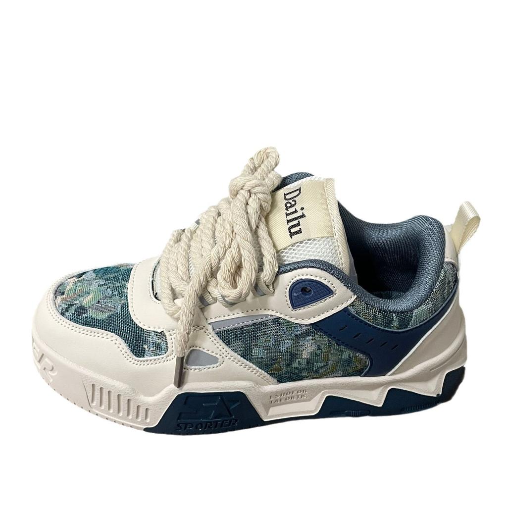 2024 New Thick-soled Sneakers