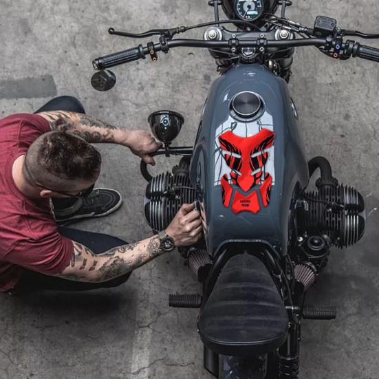 Универсальная 3D наклейка на бензобак мотоцикла, самоклеящаяся, сильная липкость, водонепроницаемая, легко наносится