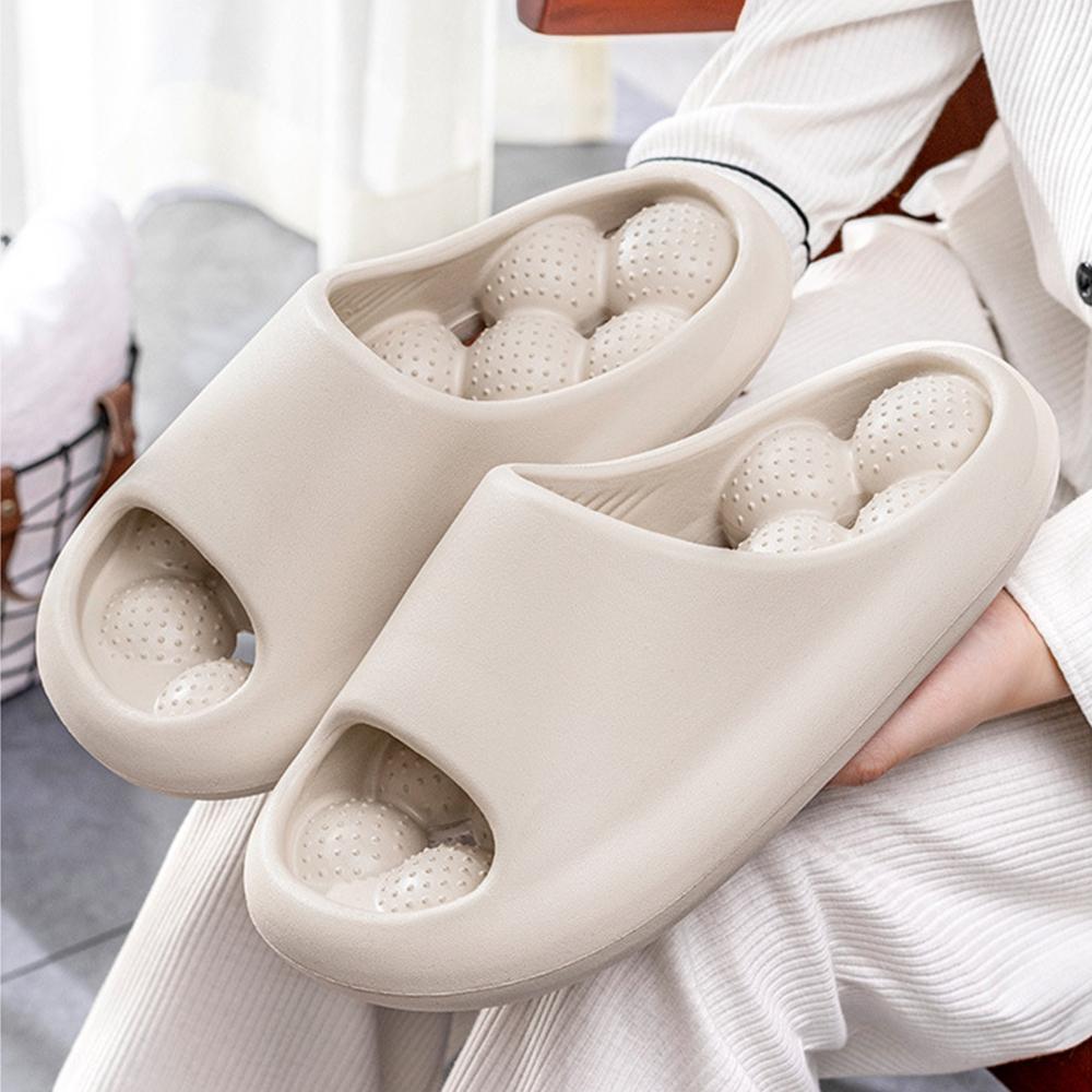 Мода Comwarm Новые мягкие массажные тапочки для женщин и мужчин Летние сандалии для дома с толстой подошвой Вырезные быстросохнущие тапочки для ванной