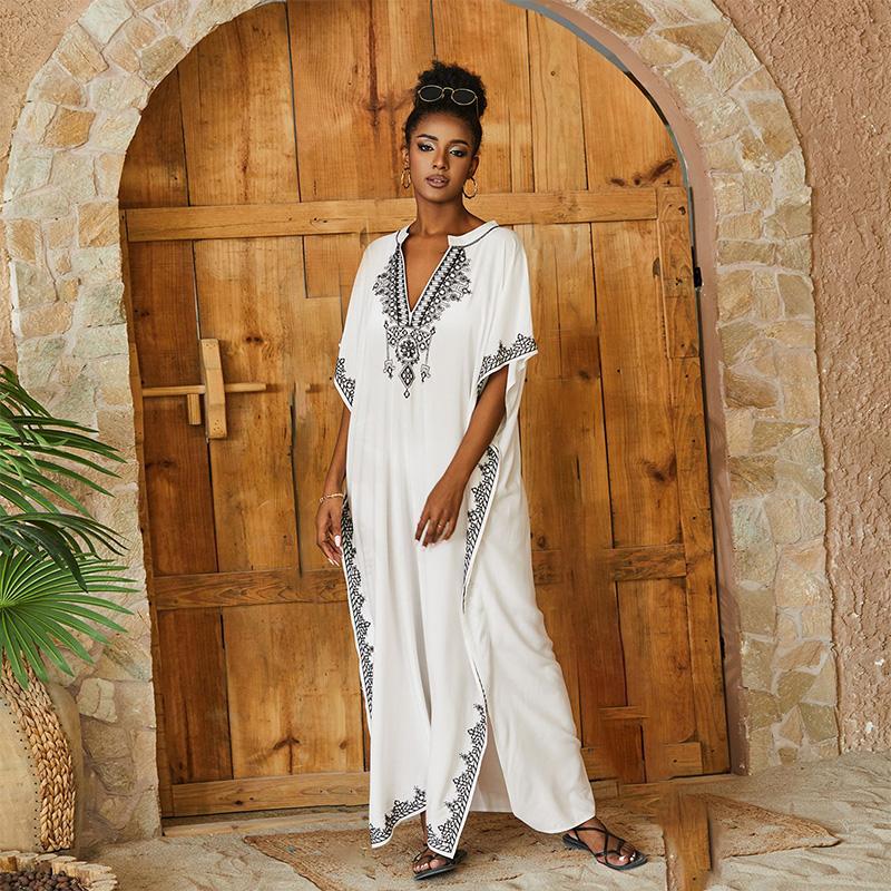 EDOLYNSA 2024 богемное белое бикини с v-образным вырезом, накидки, длинная туника, сексуальное платье-кафтан, женское платье больших размеров, пляжная одежда, купальный костюм, накидка Q1545