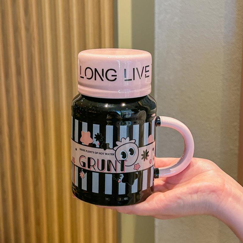 A High Value Cartoon Kettle for A Girl's Best Friend's Birthday Gift Practical Ceramic Mug Souvenir Gift Box