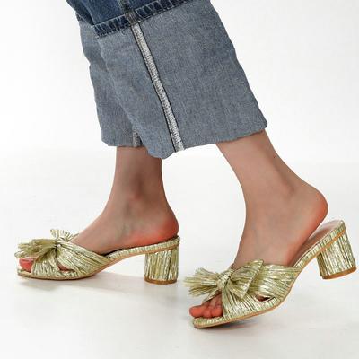 Золотые плиссированные туфли-лодочки с бантом 2025 Новая сказочная линия с открытым носком Массивный каблук Французские сандалии