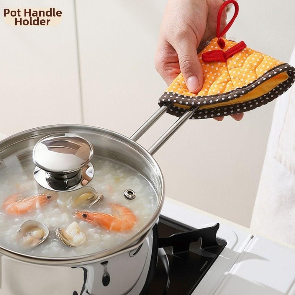 Chicken-shaped Triangle Pot Handle Cap Cotton Non-Slip Heat Insulation Glove with Hanging Hole Cute Hand Protector