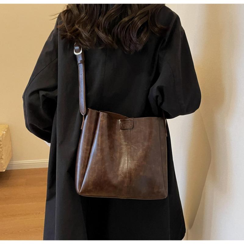 Универсальная женская кожаная сумка из искусственной кожи большой емкости для поездок на работу, новая корейская модная сумка в стиле ретро, ​​однотонная сумка на плечо