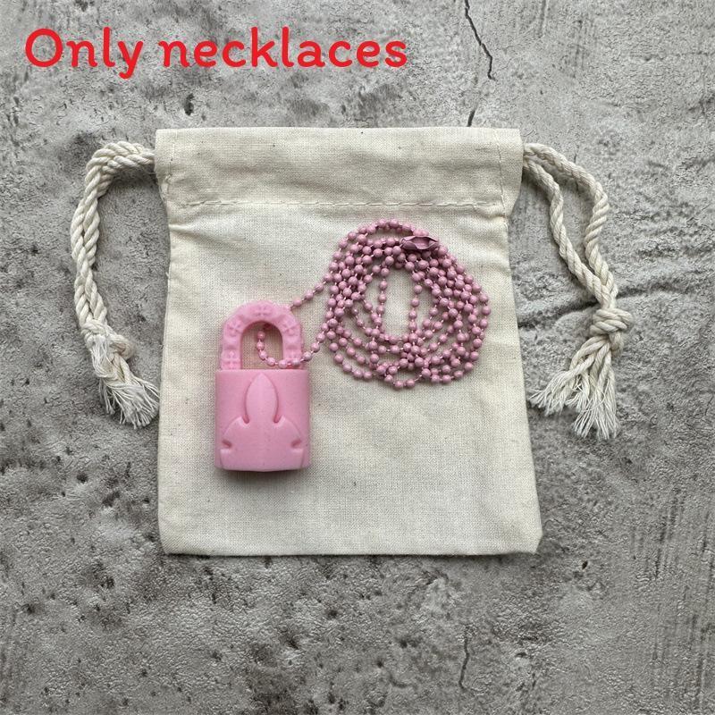 Силиконовое ожерелье с готическим мечом-крестом, разноцветное, для модной повседневной носки