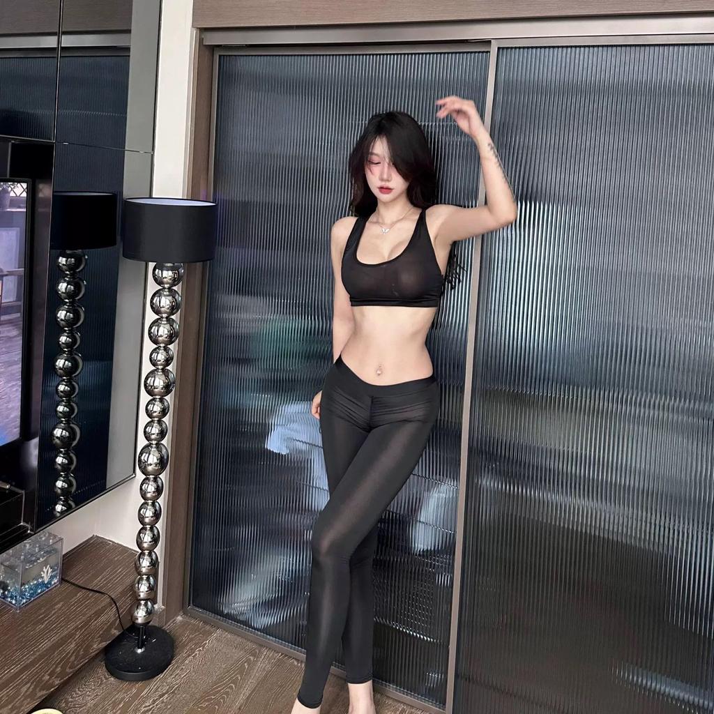 Sexy underwear, sexy tight yoga clothes, free zipper, open crotch pants, temptation, flirting products, elastic vest set.