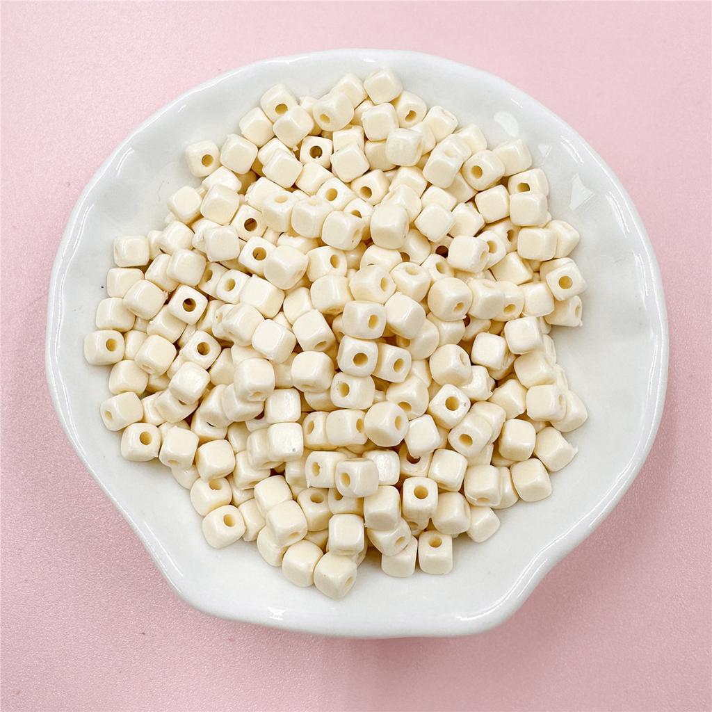 Модные ювелирные изделия аксессуары ручной работы бисерные аксессуары 200 шт 4 мм свободные бусины акриловые квадратные для браслета ожерелья своими руками