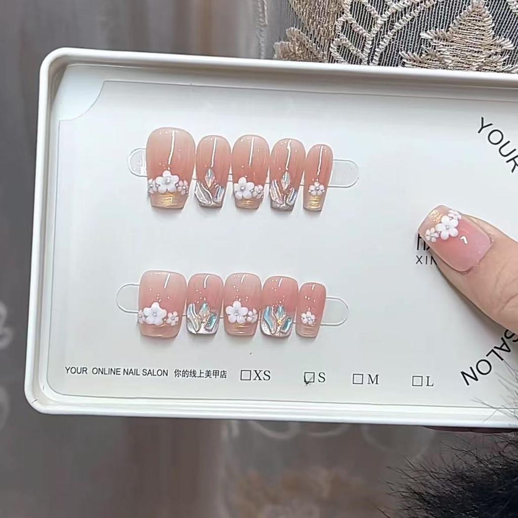 Ручная работа Armor Весенний цветок Ручная роспись Румяна Позолоченный Свежий Темперамент Отбеливающий Маникюрный патч