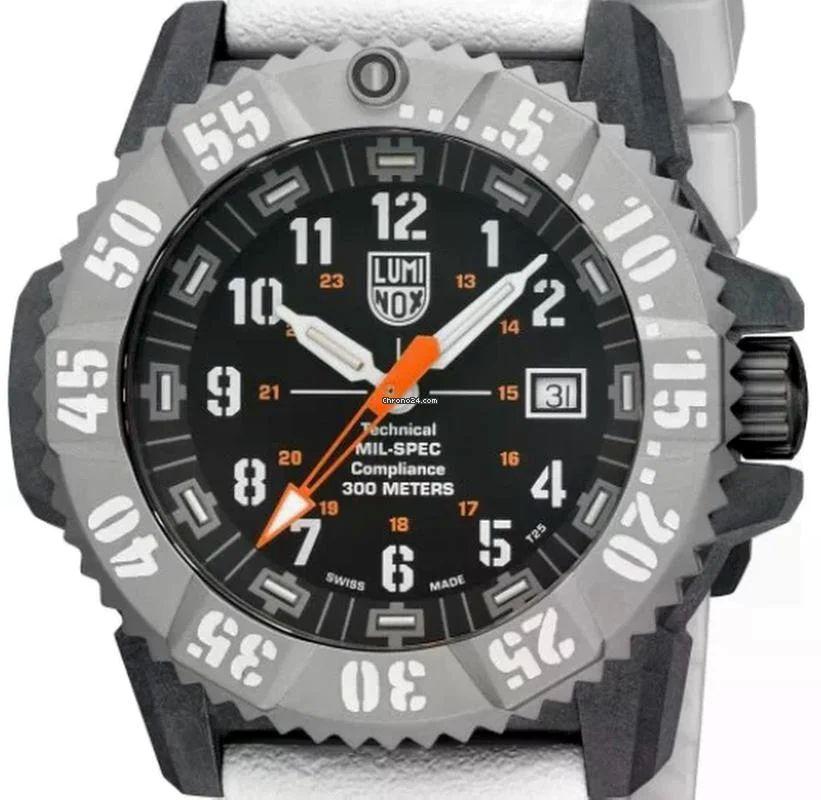 Luminox MIL SPEC 3350 Series Diver Sapphire Military Watch XL.3359.SET