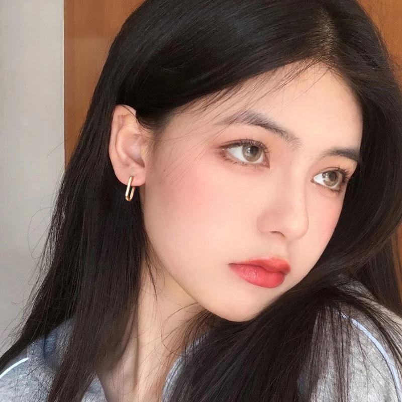 Paper clip square high-end earrings Korean temperament simple sterling silver ear buckles New style