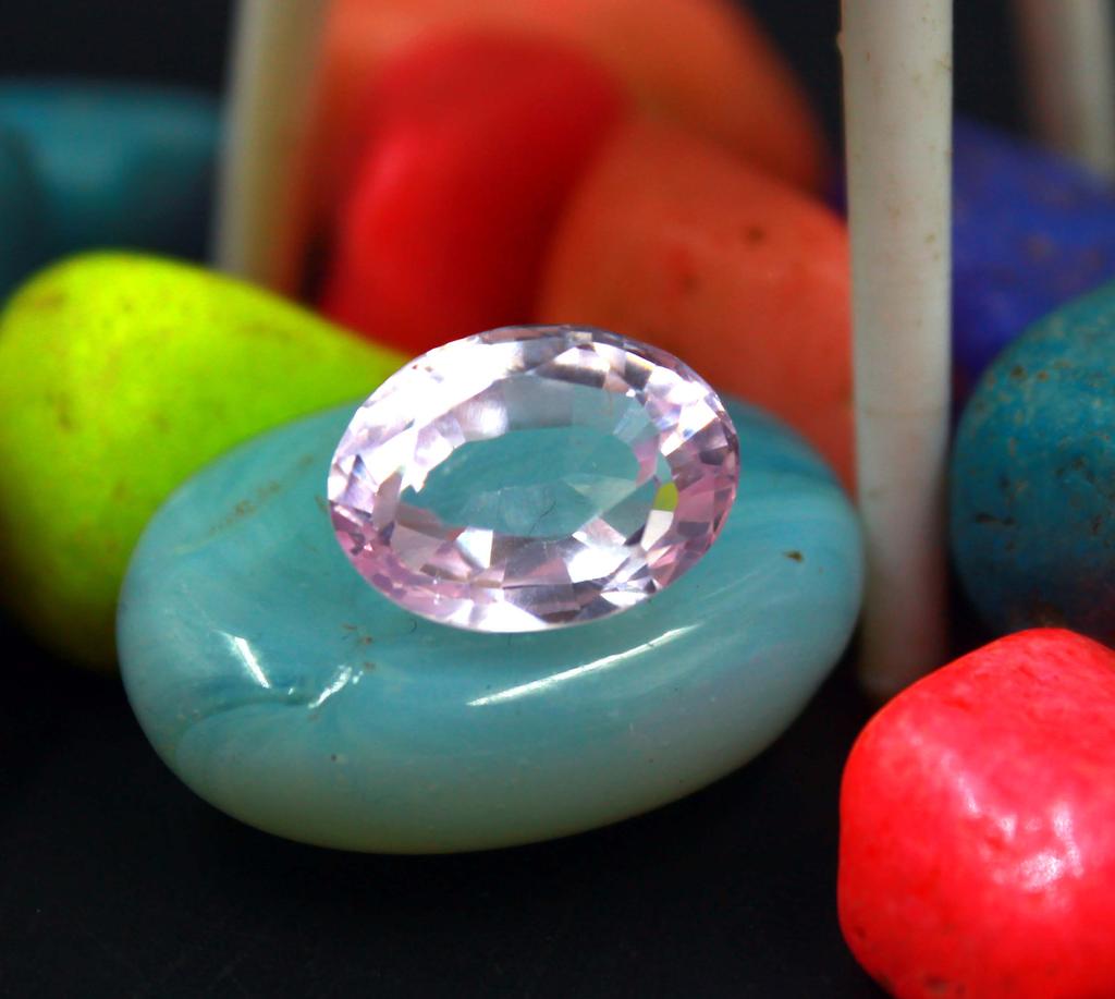 8.30 Carat Christmas Day Big Offer Oval Shape Pink Sapphire Certified Sri Lanka Gemstone SN111