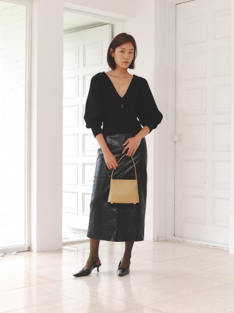 Jaiguru Devaom Mini Peggy Bag_Beige