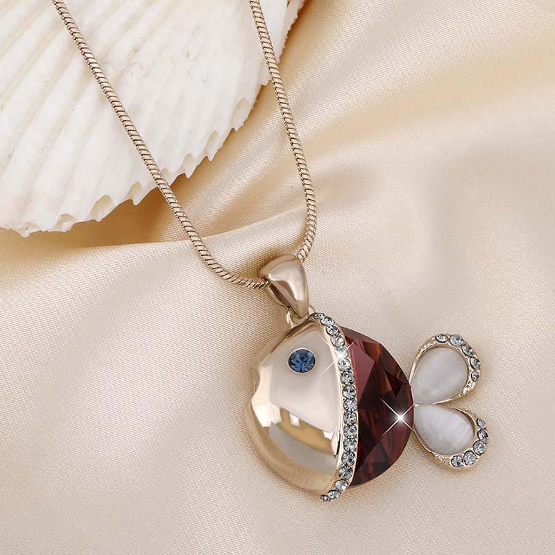 Personalized Crystal Fish Pendant Sweater Chain Fashionable Simple Long Necklace
