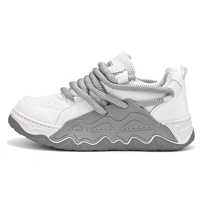 Designer Innovate Men Board Shoes Street Style Trend Versatile Leather Casual Shoes Male Flat Shoe Fashion No-slip Sneakers 2025