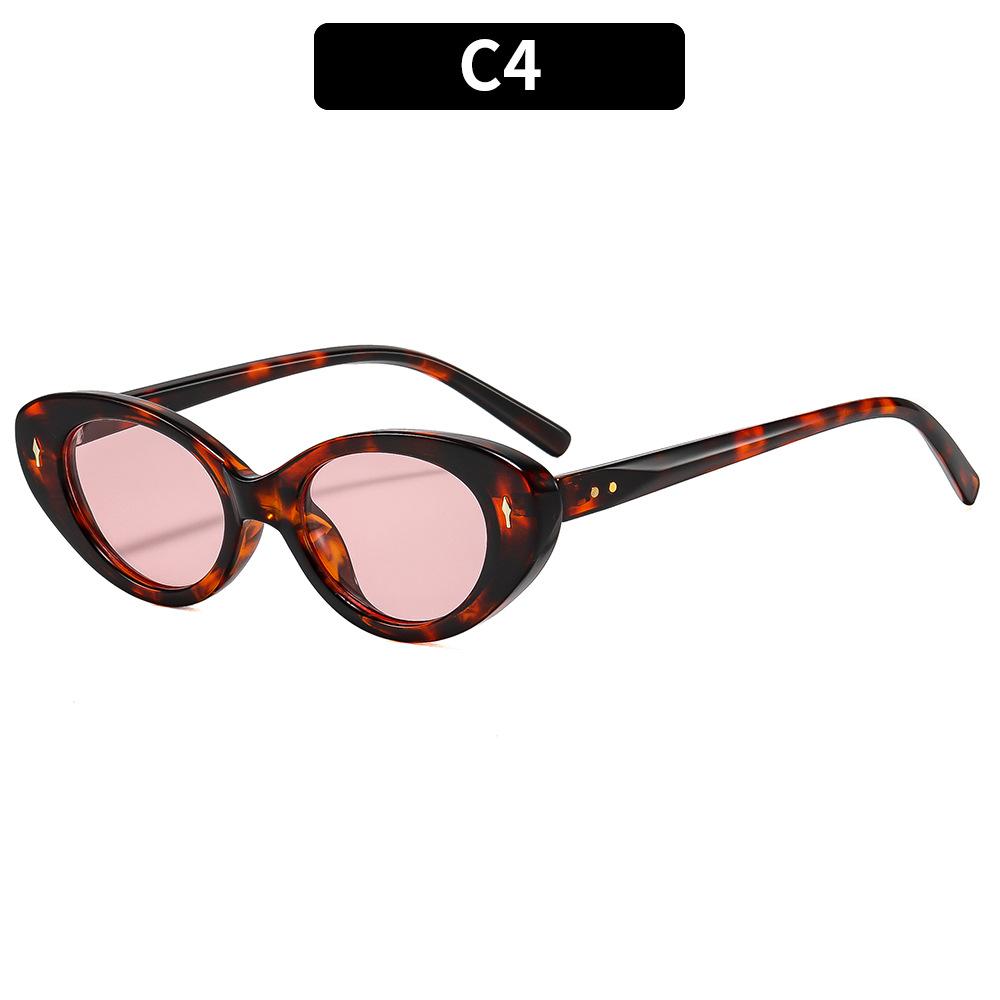 Trendy Small Frame Oval Cat Eye Sunglasses for Men Women Candy Gradient Lens Transparent White Fashion Versatile Sunglasses