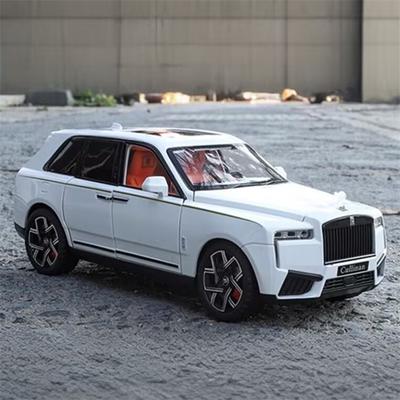 1/24 2025 Rolls Royce Внедорожник Cullinan Сплав Роскошный Модель Автомобиля Литье под Давлением Металлическая Игрушечная Машина Транспортные Средства Модель Звук Свет Симуляция Подарок для Детей