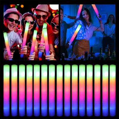 30 шт. светодиодных светящихся палочек оптом, красочные RGB светящиеся пенопластовые палочки, темный свет для Рождества, дня рождения, свадьбы, вечеринки, принадлежностей