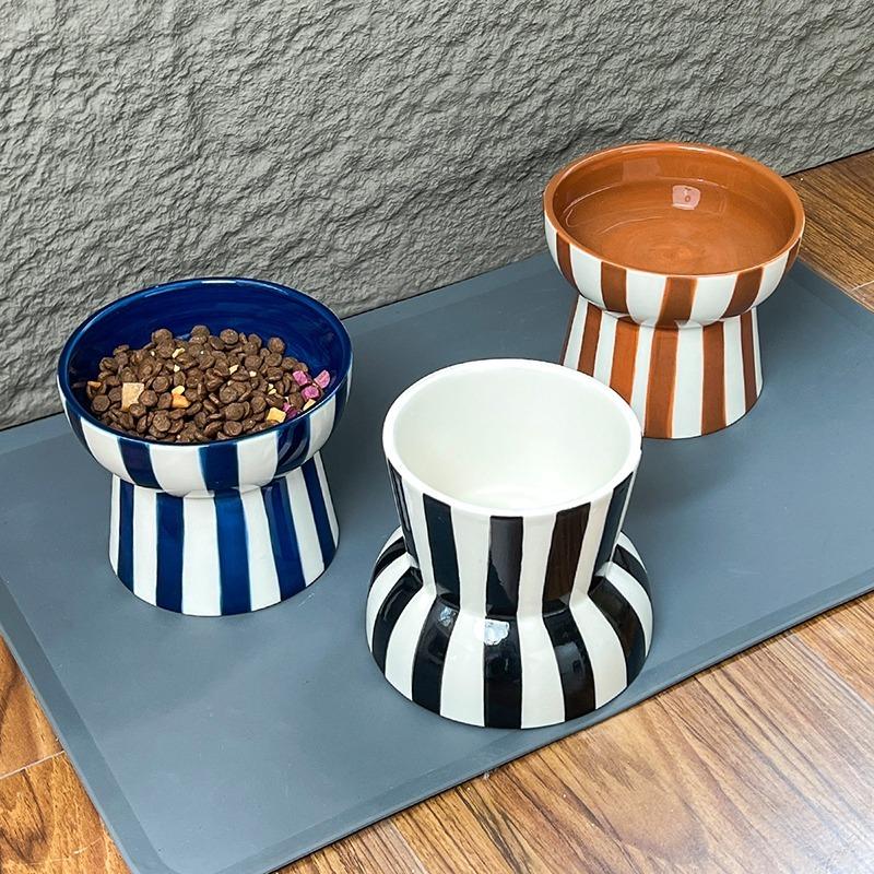 Elevated Striped Ceramic Pet Bowl – Anti-Slip Raised Food and Water Feeder for Cats and Small Dogs, Stylish Non-Tip Design