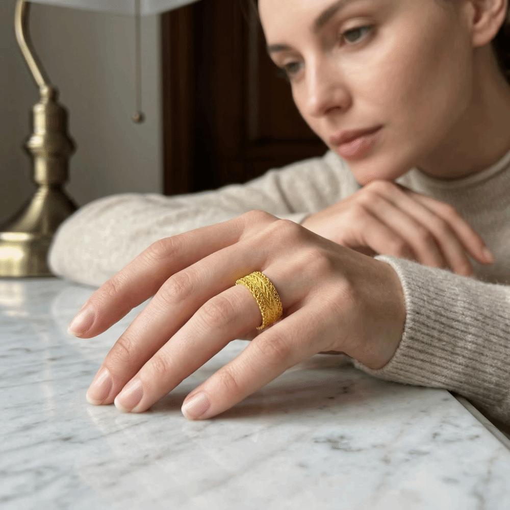 Elegant Hollow Ring Weave Design Banquet Jewelry Fashion Sandy Gold Filigree Ring Wedding