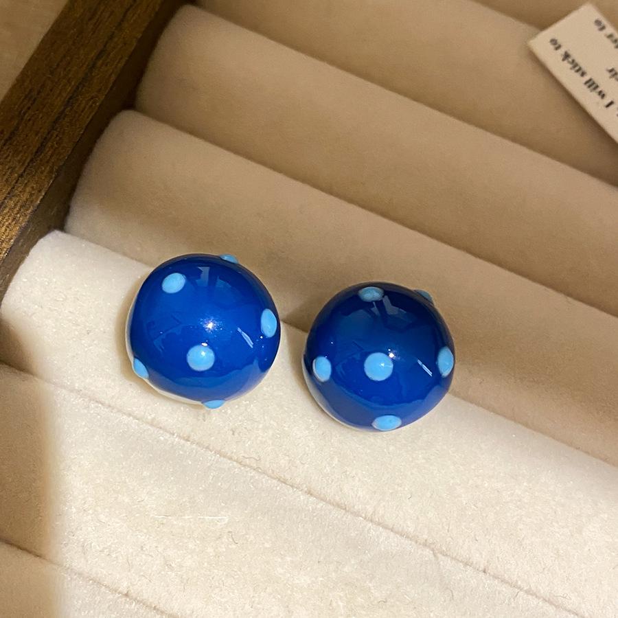 Round button polka dot silver needle drop oil polka dot round earrings, simple and fashionable, exquisite and versatile earrings for women