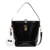 Women's Bag 2025 New Messenger Bag Autumn and Winter Bucket Bag Retro Versatile High-end Niche Design Shoulder Handbag